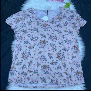 floral top new whit tags color melon woman size 2X.